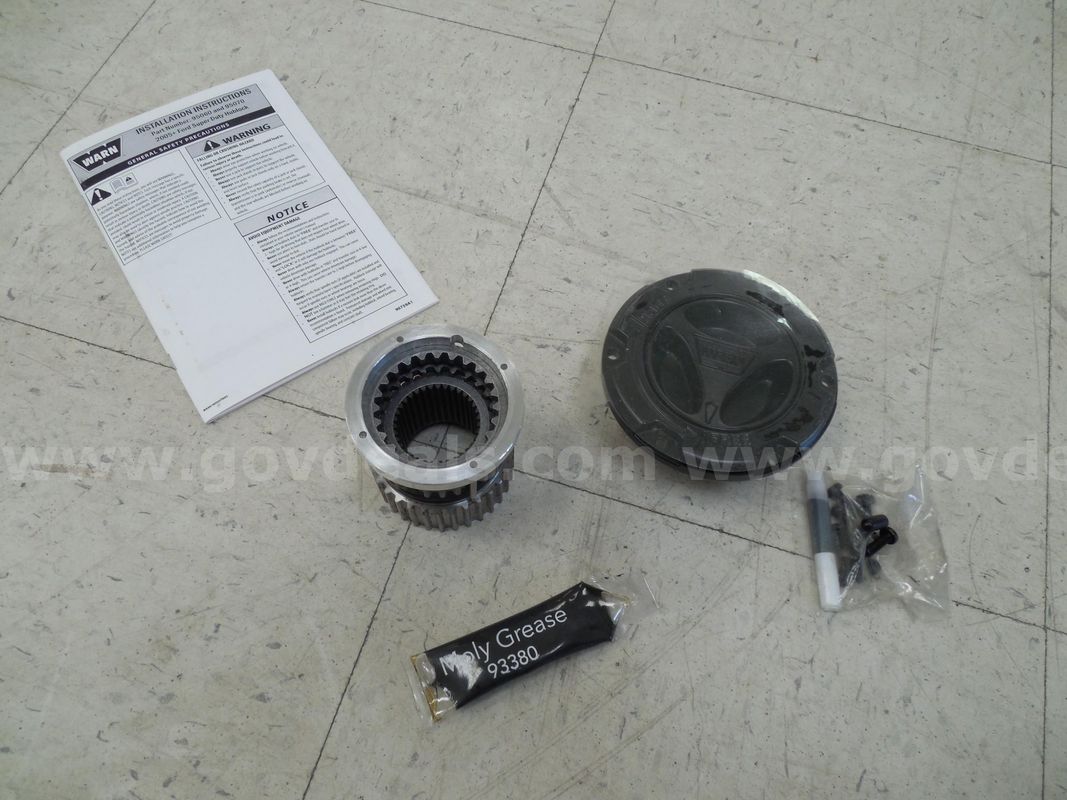 Premium manual vehicle hub