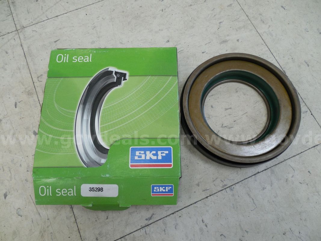 Front axle shaft seal