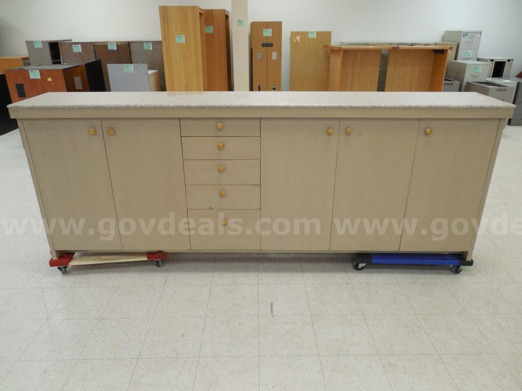 Large counter piece with attached countertop
