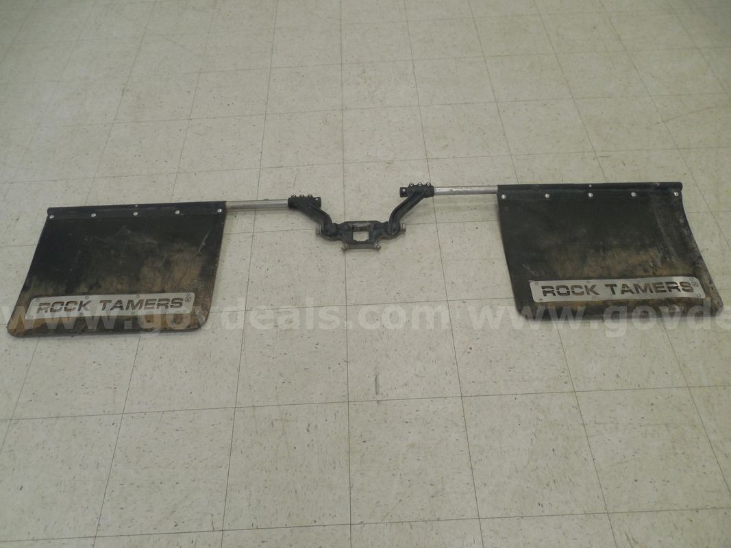 Vehicle mud flaps
