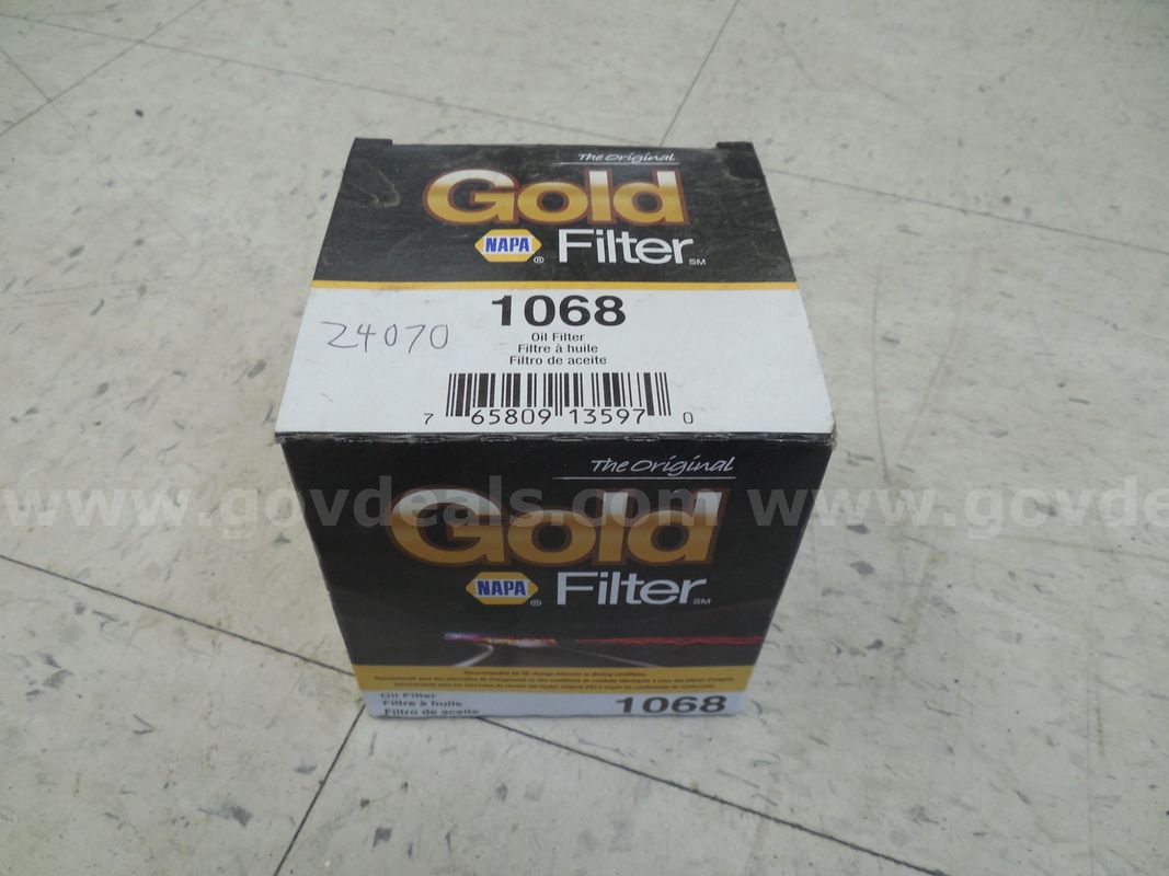 NAPA Gold oil filter 1068 - C
