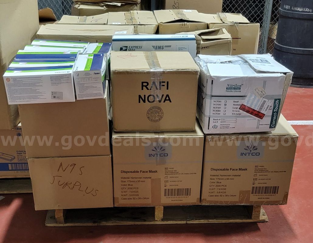 1 Pallet Various Face Masks & Gloves