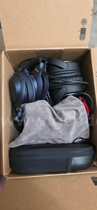 Lot of headphones