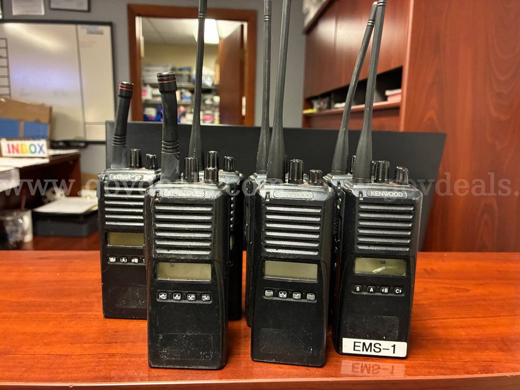 Lot of Kenwood Portable Radios