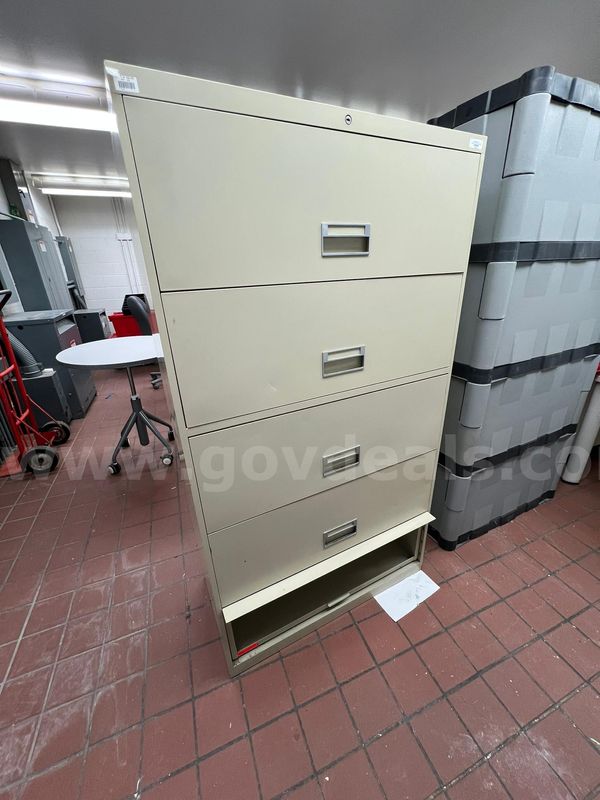 Lot of Storage Pieces