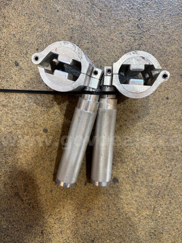X2 I-BEAM PIKE POLE HOLDERS