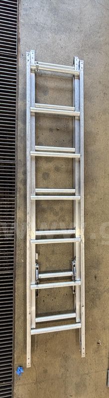 12' EXTENSION LADDER