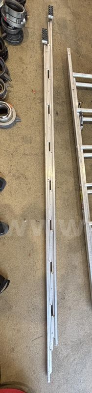 10' ATTIC LADDER