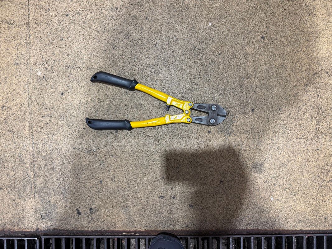 Bolt Cutter