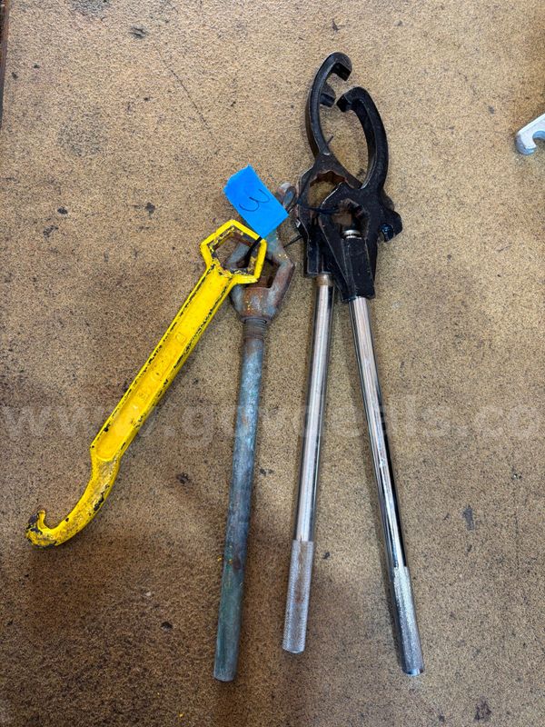 X4 HYDRANT WRENCHS #3