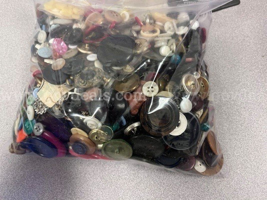 Lot of Button